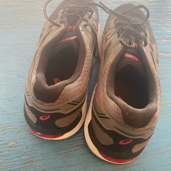 Asics Black and Gray Athletic Sneakers - Picture 2 of 4